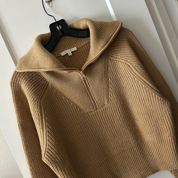 WAYF Half Zip Sweater - Picture 4 of 5